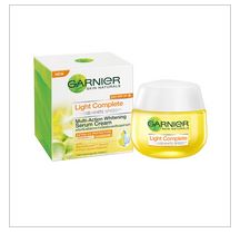 การ์นิเย่สกินเนเชอรัลไลท์คอมพลีทเดย์ครีมSPF17